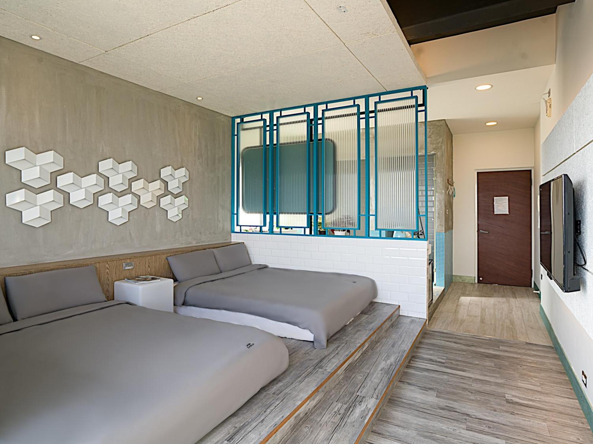 琉球茶室 現代館 Bed & Breakfast Xiaoliuqiu Exterior photo