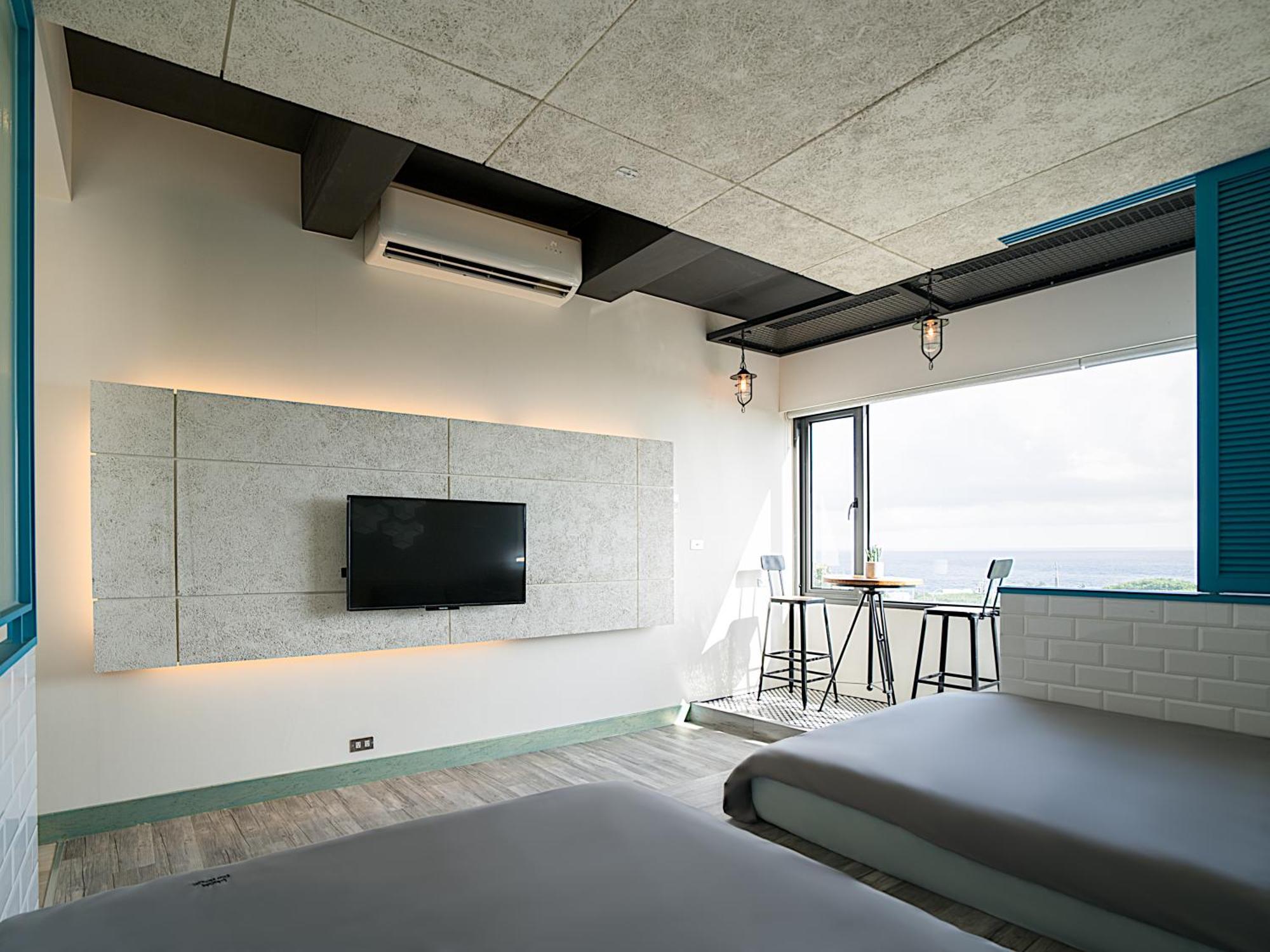 琉球茶室 現代館 Bed & Breakfast Xiaoliuqiu Exterior photo